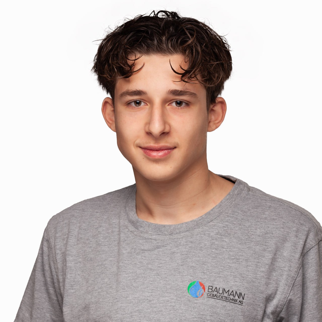 baumann-gebaeudetechnik-haustechnik-buerglen-thurgau-team-mitarbeiter-medin-elmazi-jpg